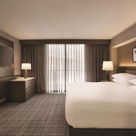 Embassy Suites By Hilton Richmond Dumbarton Dış mekan fotoğraf