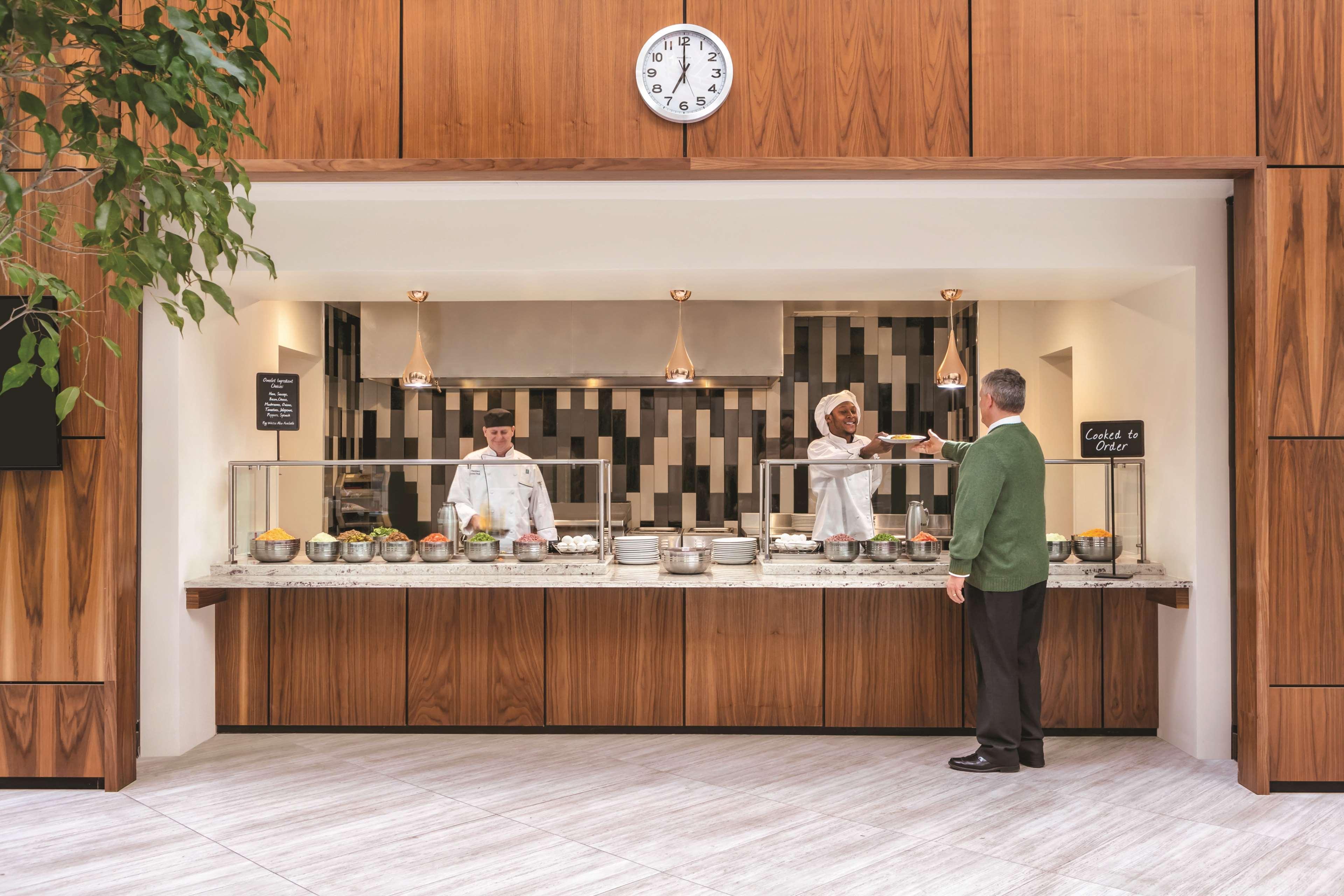 Embassy Suites By Hilton Richmond Dumbarton Dış mekan fotoğraf