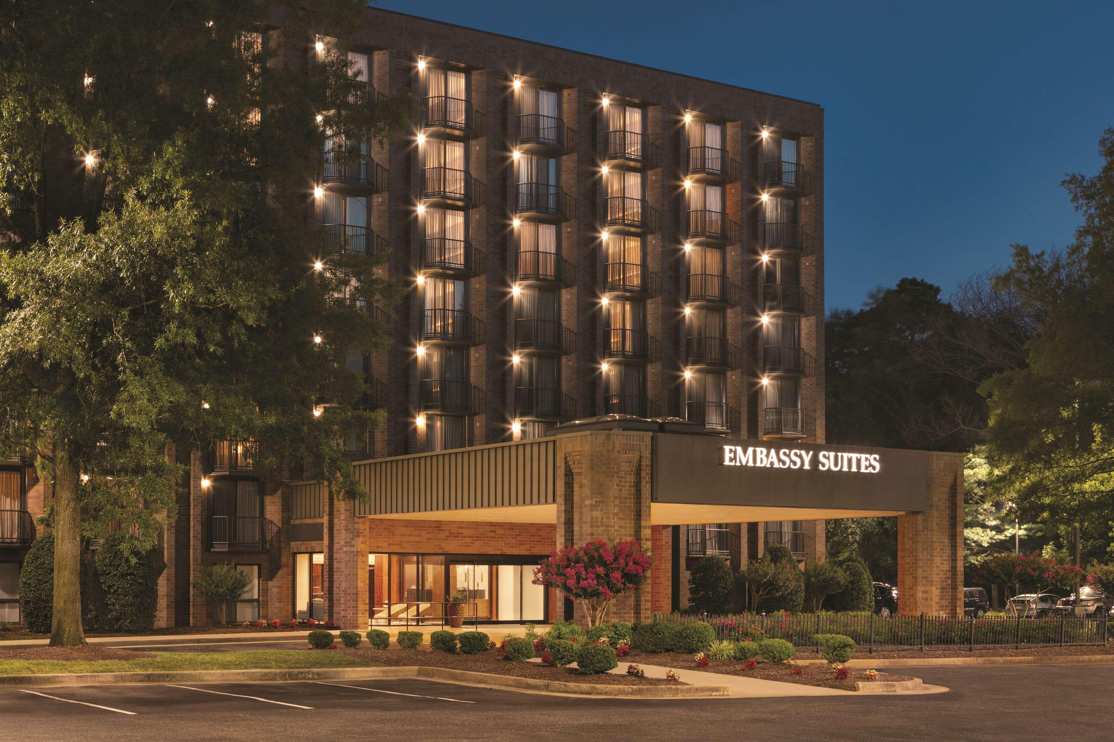 Embassy Suites By Hilton Richmond Dumbarton Dış mekan fotoğraf