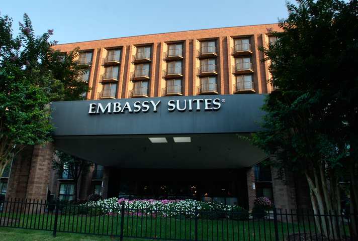 Embassy Suites By Hilton Richmond Dumbarton Dış mekan fotoğraf
