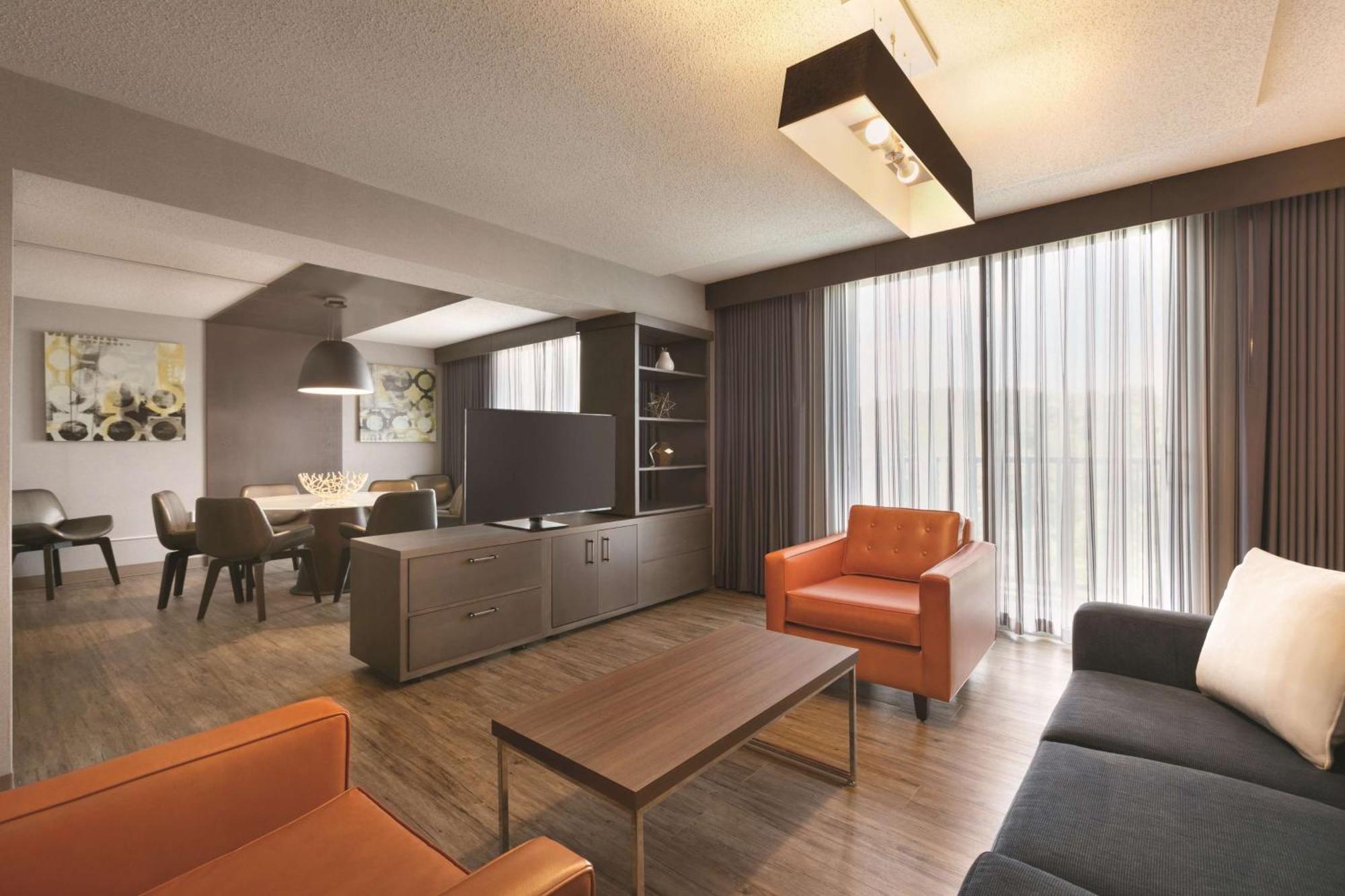 Embassy Suites By Hilton Richmond Dumbarton Dış mekan fotoğraf